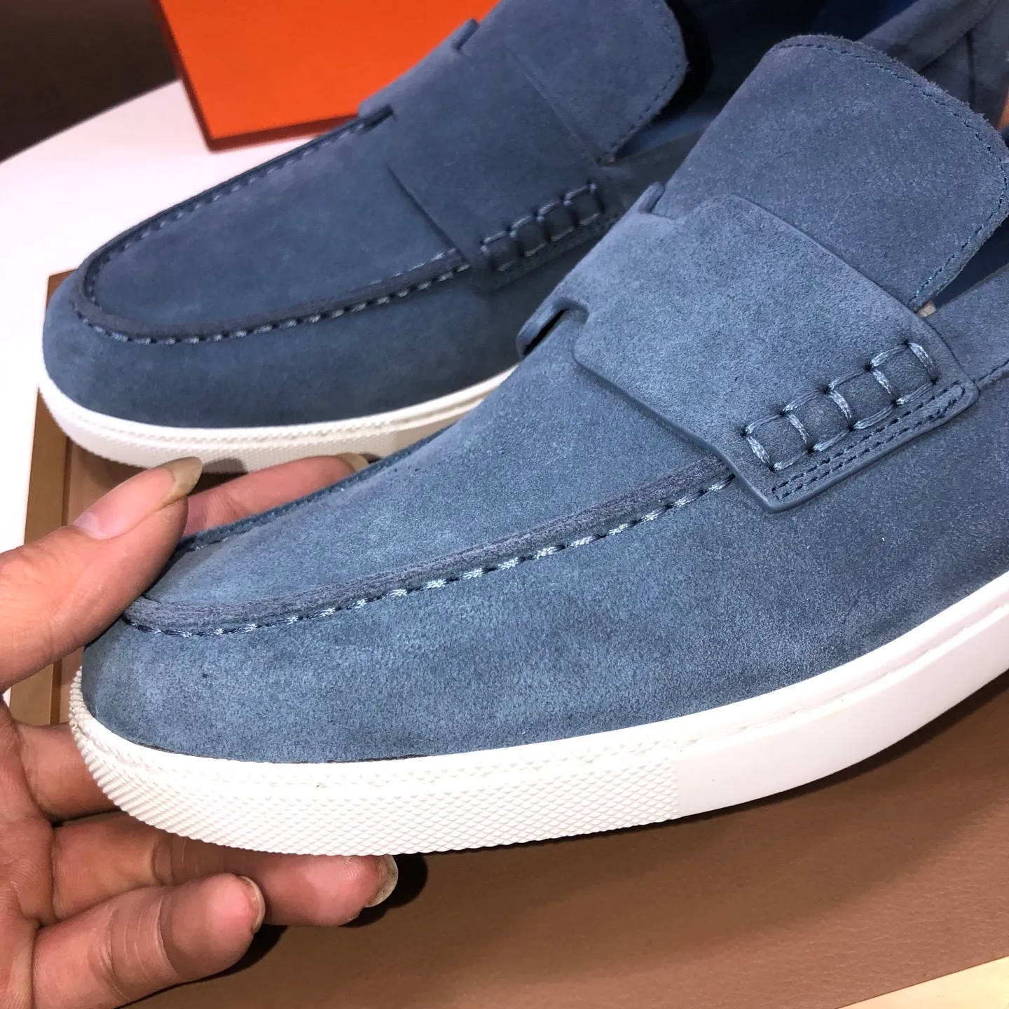 Men's shoes💰560💰[HERMES] (cowhide lining)🍀Italian top luxury🍀He does not pursue novel styles and gorgeous colors, but attracts the favor of successful men with his flawless, elegant and classic style. Formal leather shoes This very comfortable, simple and stable style allows you to easily match any style! The pattern is absolutely 1:1 refined from the original case, and we strive for excellence in materials, imported cowhide + cowhide lining💪💪💪extraordinary texture👍! .Code number: 39-45 (45 customized)